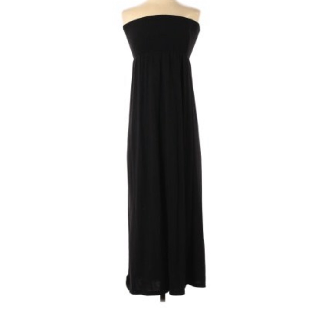 Zenana Outfitters Long black maxi dress